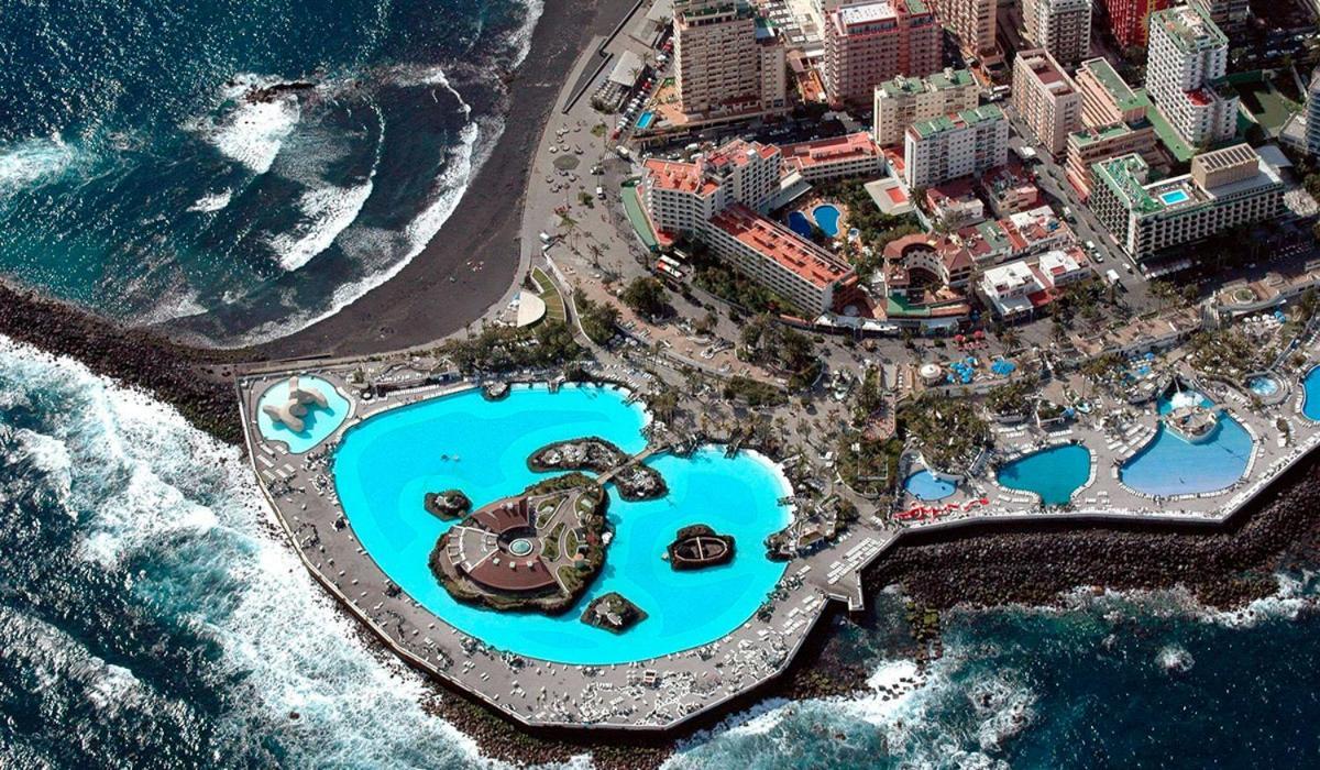 Palmeras Playa Studio: Pools, Beach, Sun & Shore Puerto de la Cruz  Exteriör bild